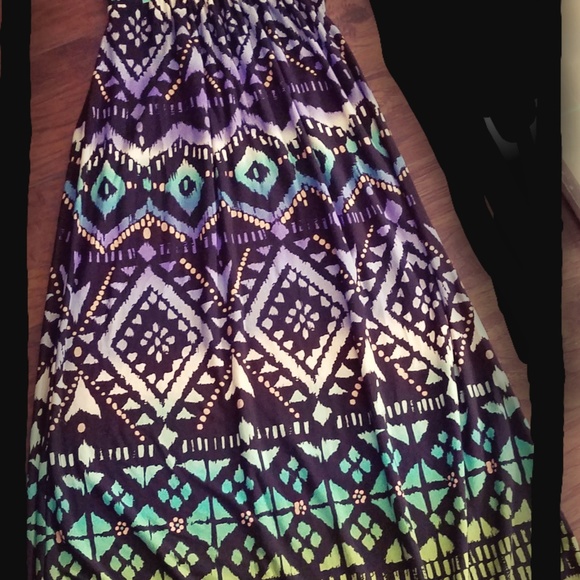 Stuff - Picture 4 of 7